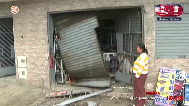 Bus fuera de control choca contra tienda en Chorrillos. Foto: América Noticias