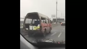 Combi en mal estado en la avenida Faucett. Foto: captura de video Canal N.