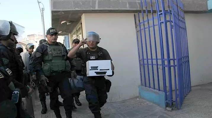 El artefacto explosivo fue hallado en la azotea de una vivienda. Foto: Referencial/La República El artefacto explosivo fue hallado en la azotea de una vivienda. Foto: Referencial/La República