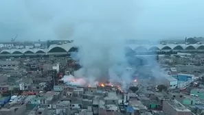 Incendio ocurrió en el Callao. Foto: América Noticias