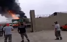 Callao: Incendio de grandes proporciones en almacén de combustible deja un desaparecido - Noticias de futbol-internacional