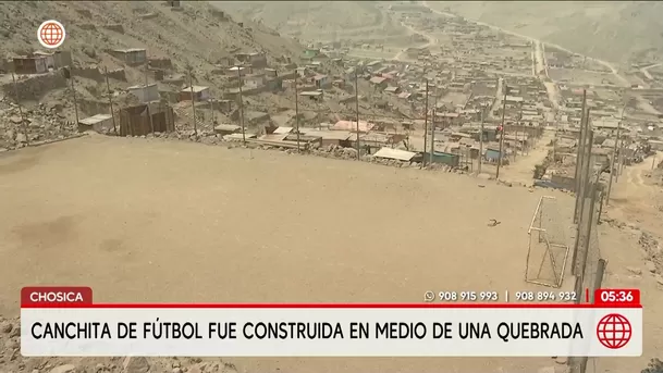 Canchita de fútbol fue construida en quebrada de Chosica. Foto: América Noticias