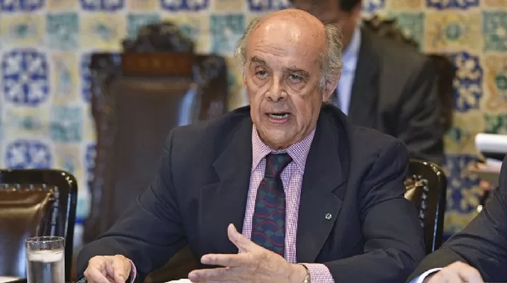 Ricardo Luna señaló que se manejan varias opciones a tomar sobre la situación de Venezuela / Foto: Andina Ricardo Luna señaló que se manejan varias opciones a tomar sobre la situación de Venezuela / Foto: Andina