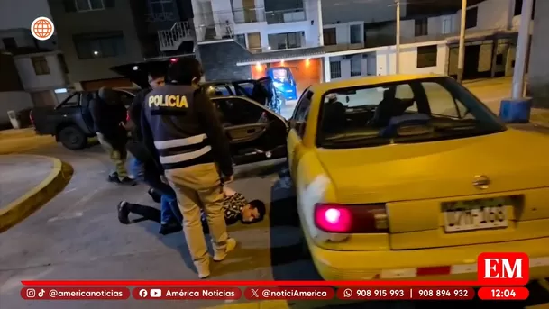 Capturan a alias Maykel, presunto negociador de banda Los DESA II. Foto: América Noticias Capturan a alias Maykel, presunto negociador de banda Los DESA II. Foto: América Noticias