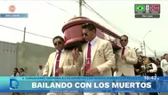 Cargadores bailarines: cortejos fúnebres con música y zapateo