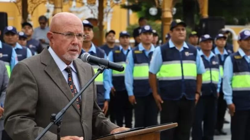 Alcalde Bruce: Surco dará todas las armas no letales al serenazgo