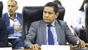 Carlos Yalta pide investigar contrataciones en GORE Callao. Foto: Andina. Video: Canal N