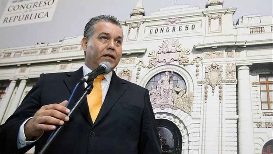 Víctor Albrecht, presidente de la comisión Lava Jato. Foto: Andina