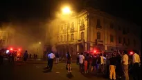 Incendio en plaza 2 de Mayo. Foto: Andina/Video: América Noticias