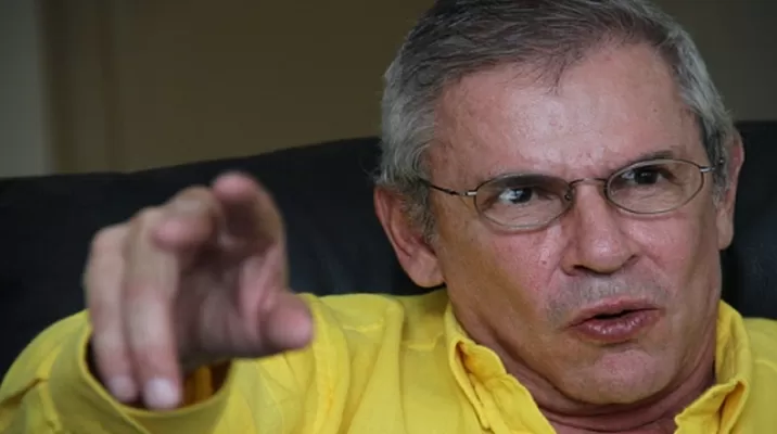 Castañeda Lossio definirá en abril o mayo si postula a la alcaldía de Lima Castañeda Lossio definirá en abril o mayo si postula a la alcaldía de Lima