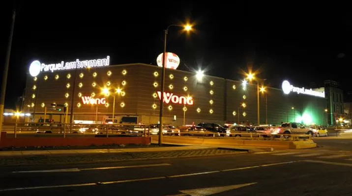 Wong de Arequipa. Foto: infoarequipa.com Wong de Arequipa. Foto: infoarequipa.com