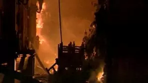 Incendio consumió patrimonio cultural en el Centro de Lima. Foto: captura de TV