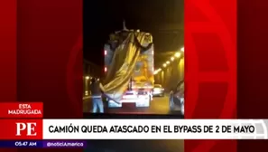 El hecho ocurrió en el bypass de Alfonso Ugarte. Foto: América TV