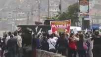 Protesta en exteriores del Congreso. Foto: captura de video Canal N.