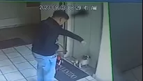 a violenta reacción contra este perrito se inició pasada las 8 de la mañana del domingo. / Video: Canal N