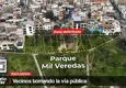 Cercan parques y calles: Vecinos invaden espacios públicos