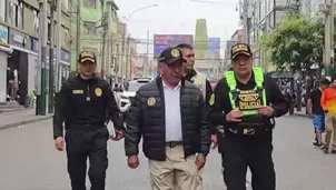 El titular del Mininter, César Astudillo, inspeccionó el despliegue policial en Gamarra junto a mandos de la PNP y autoridades de La Victoria. Video: Canal N