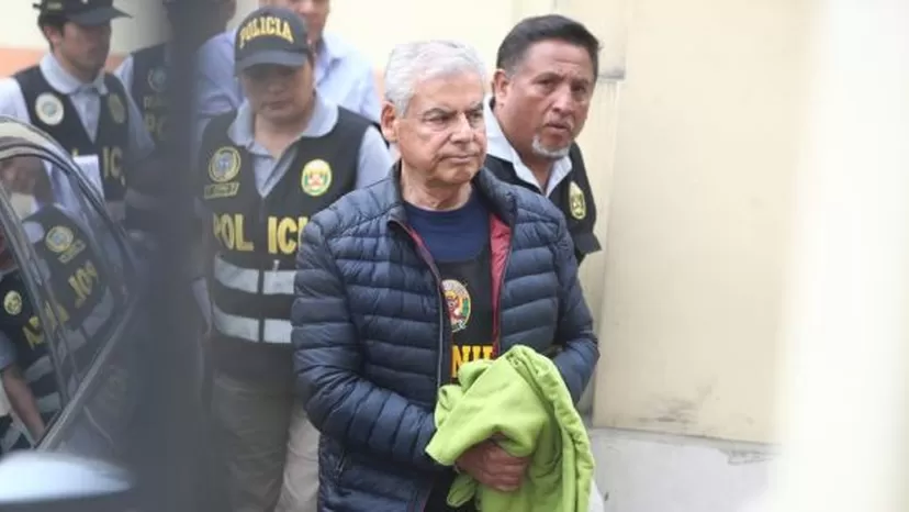 César Villanueva: Confirman 18 meses de prisión preventiva contra expremier