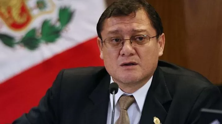 Chávez dijo que hasta el momento no conoce a la ministra de Economía, María Antonieta Alva. Foto: Exitosa Chávez dijo que hasta el momento no conoce a la ministra de Economía, María Antonieta Alva. Foto: Exitosa