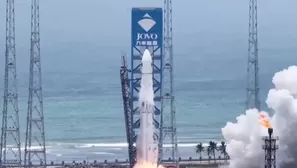China anuncia avance en cohetes reutilizables tras recuperar con éxito la primera etapa del Larga Marcha 10B mediante un retorno vertical sobre el mar. Video: Canal N