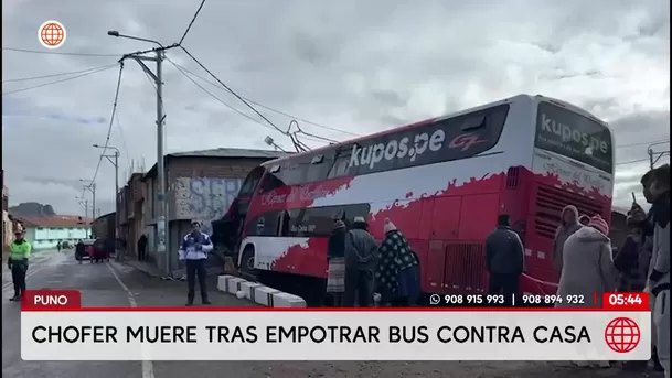 Chofer muere tras choque de bus contra vivienda en Puno. Foto: América Noticias