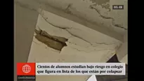 Ligeros golpes bastan para que la estructura se caiga. Foto: captura de TV