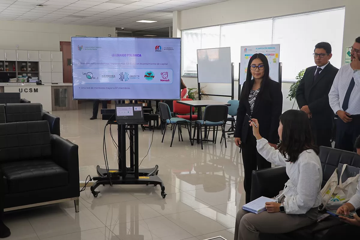 Peruana crea plataforma que promueve la educación en ciencia y biotecnología. Foto: Andina