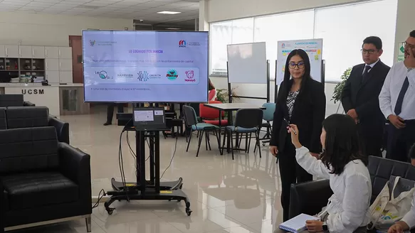 Peruana crea plataforma que promueve la educación en ciencia y biotecnología. Foto: Andina