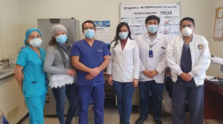 Científicos investigan coinfecciones en pacientes COVID-19 Científicos investigan coinfecciones en pacientes COVID-19