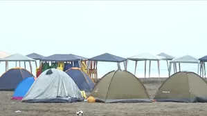 Cientos de limeños acampan al sur de Lima por Semana Santa. / Video: América Noticias