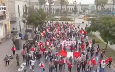 Colectivos y políticos marcharon contra el presidente Castillo - Noticias de marcha