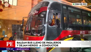 Balean bus lleno de pasajeros en Comas. Foto y video: América Noticias