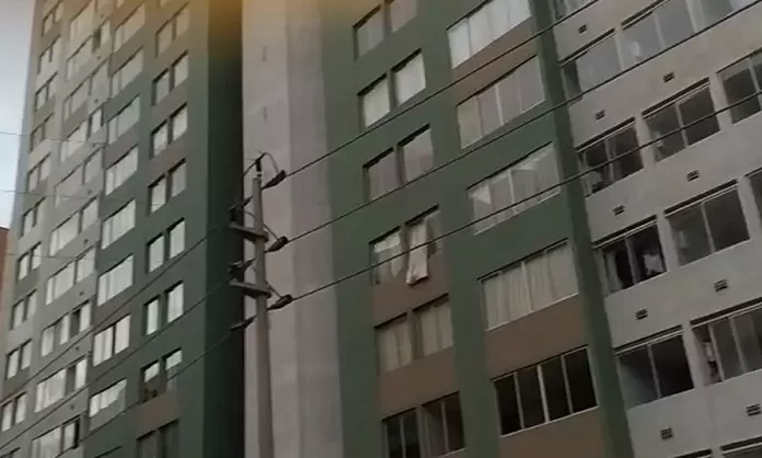 Comas: hombre murió tras caer desde el piso 16 de un edificio