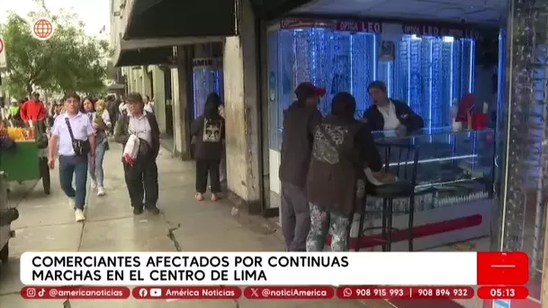 Comerciantes del Centro de Lima denuncian caída de ventas por marchas. Foto: América Noticias