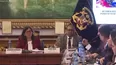 La Comisión de Constitución de la Cámara de Diputados, presidida por Gianinna Avendaño (JP), debate el predictamen para archivar la solicitud del Ejecutivo para legislar en 66 materias por 120 días. Video: Canal N