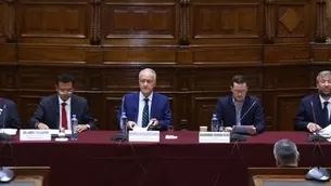 Comisión de Constitución. 