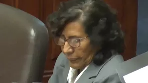  Aprueban denuncia contra Lucinda Vásquez por contrataciones de familiares y recorte de sueldos . / Video: América Noticias