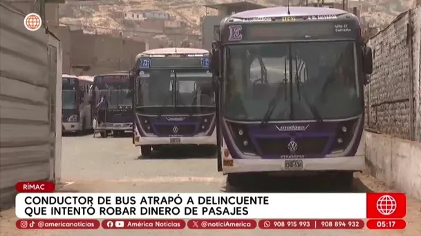 Conductor atrapa a ladrón que robó dinero de pasajes en el Rímac. Foto: América Noticias Conductor atrapa a ladrón que robó dinero de pasajes en el Rímac. Foto: América Noticias