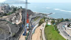 Congestión vehicular por cierre de bajada de Armendáriz. Foto y video: Canal N/Andina