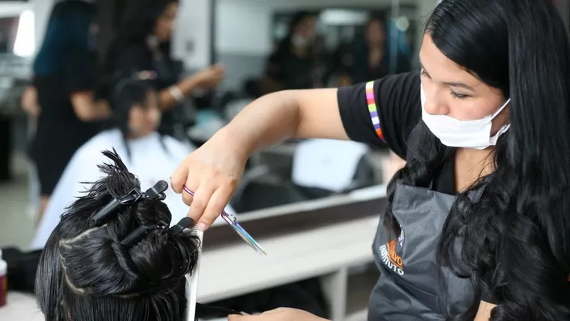 Congreso: Reducen impuesto a peluquerías del 18 % a 8 %