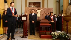 Daniel Salaverry encabezó homenaje póstumo a Enrique Bernales. Foto: Congreso