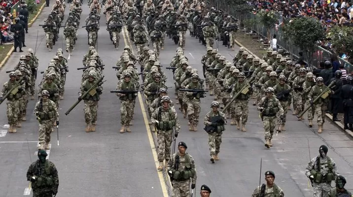 Alrededor de 12 mil agentes participarán del Desfile Militar / Foto: Andina Alrededor de 12 mil agentes participarán del Desfile Militar / Foto: Andina