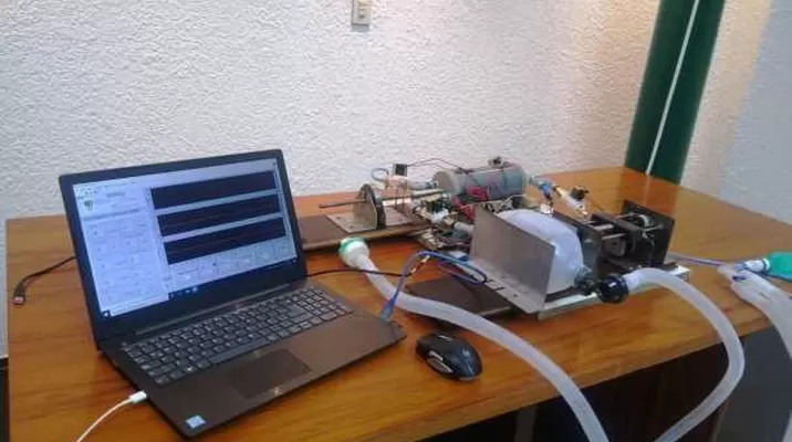 Prototipo de respirador artificial. Foto: Andina Prototipo de respirador artificial. Foto: Andina