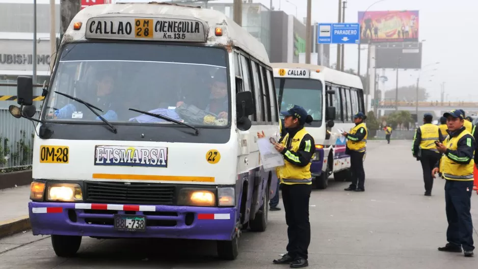 Conductores fueron sancionados por incumplir reglas. Foto: Municipalidad de Lima