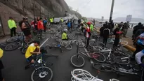  Los cilcistas se ubicaron a la altura de la playa La Pampilla en el Circuito de Playas / Foto: Lino Chipana - El Comercio