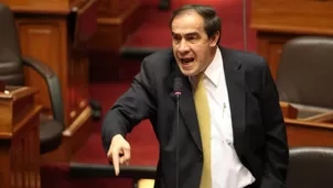 Yonhy Lescano reiteró que el Congreso "debe cerrarse". Foto: El Comercio