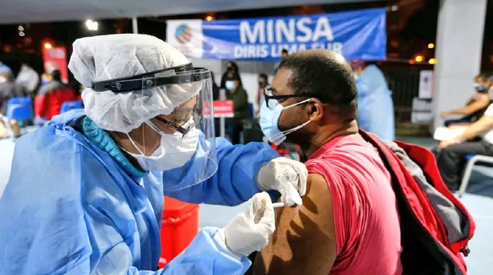 Vacunación en el Perú. Foto referencial: Minsa Vacunación en el Perú. Foto referencial: Minsa