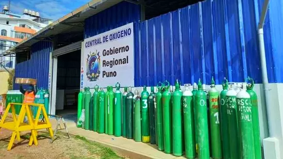 En el Hospital III de EsSalud Puno se han instalado otras dos plantas de producción de oxígeno. Foto: Minsa