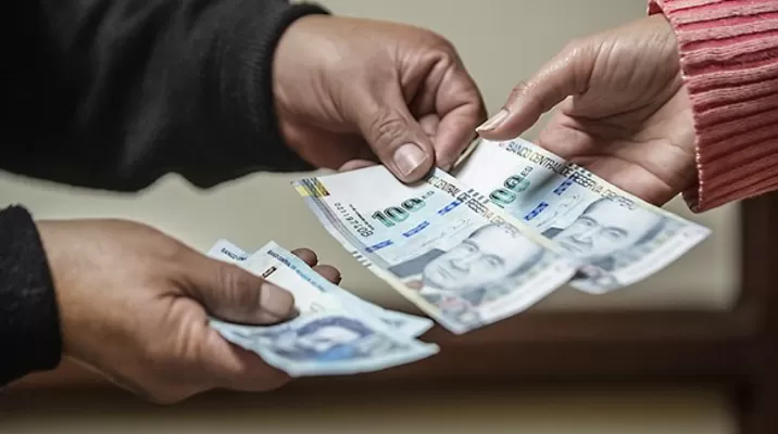 Está enfocado en brindar un respiro económico ante la crisis y recesión económica que pondría extenderse hasta finales del 2025. Está enfocado en brindar un respiro económico ante la crisis y recesión económica que pondría extenderse hasta finales del 2025.