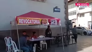 El puesto de recolección de firmas está operativo todos los días, según el promotor de la revocatoria. / Video: Canal N